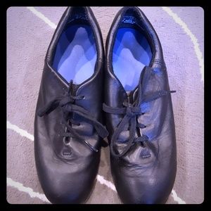 Capezio FlexMaster Tap Shoes